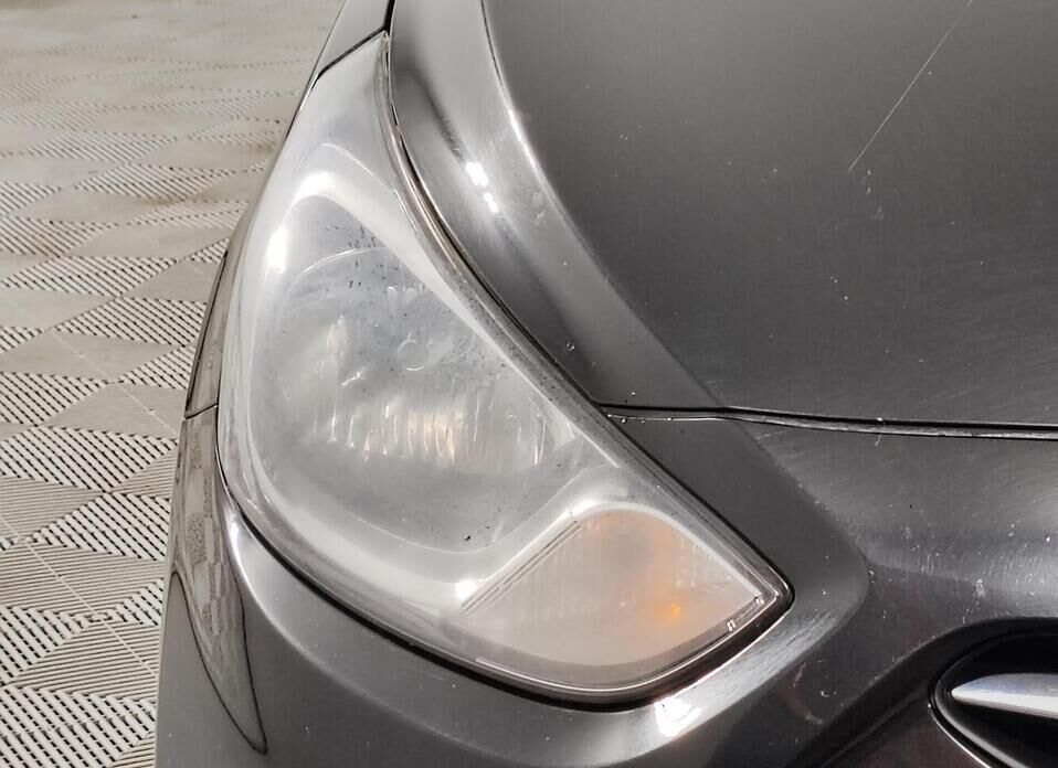 Hyundai Solaris, I 1.6 AT (123 л.с.)