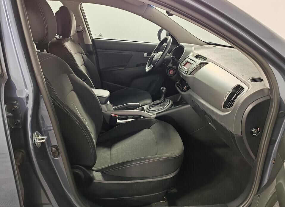 Kia Sportage, III Рестайлинг 2.0 AT (150 л.с.)