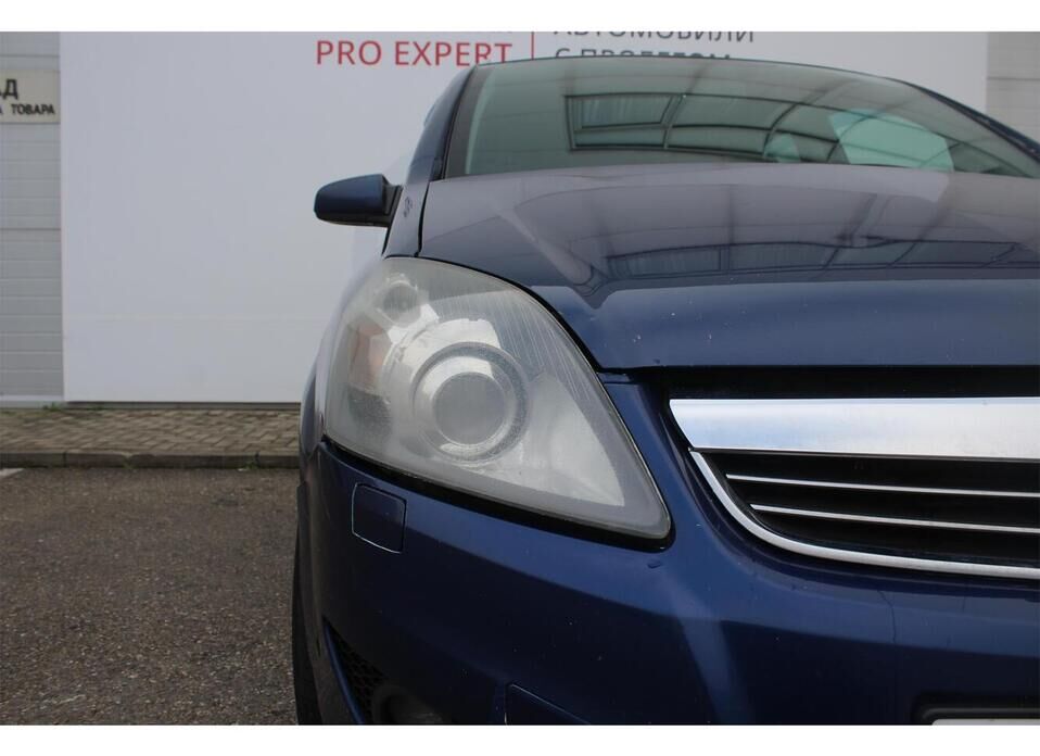 Opel Zafira, B Рестайлинг 1.9d AT (150 л.с.)