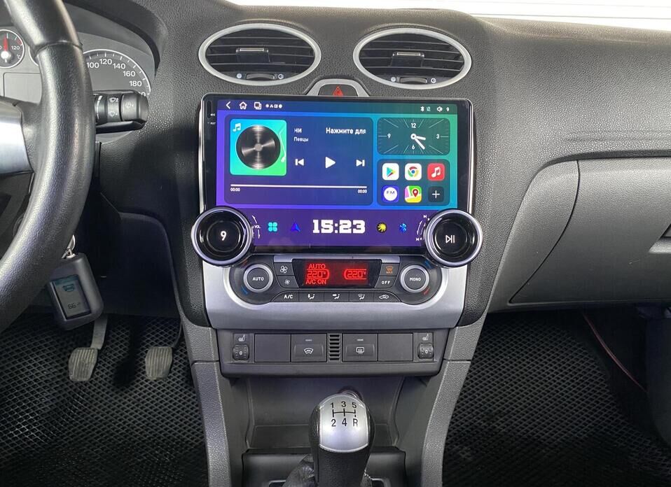 Ford Focus, II Рестайлинг 1.8 MT (125 л.с.)