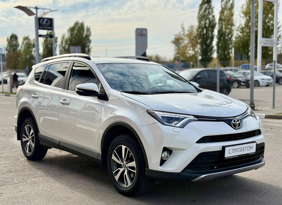 Toyota RAV4, IV (XA40) Рестайлинг 2.0 CVT (146 л.с.) 4WD