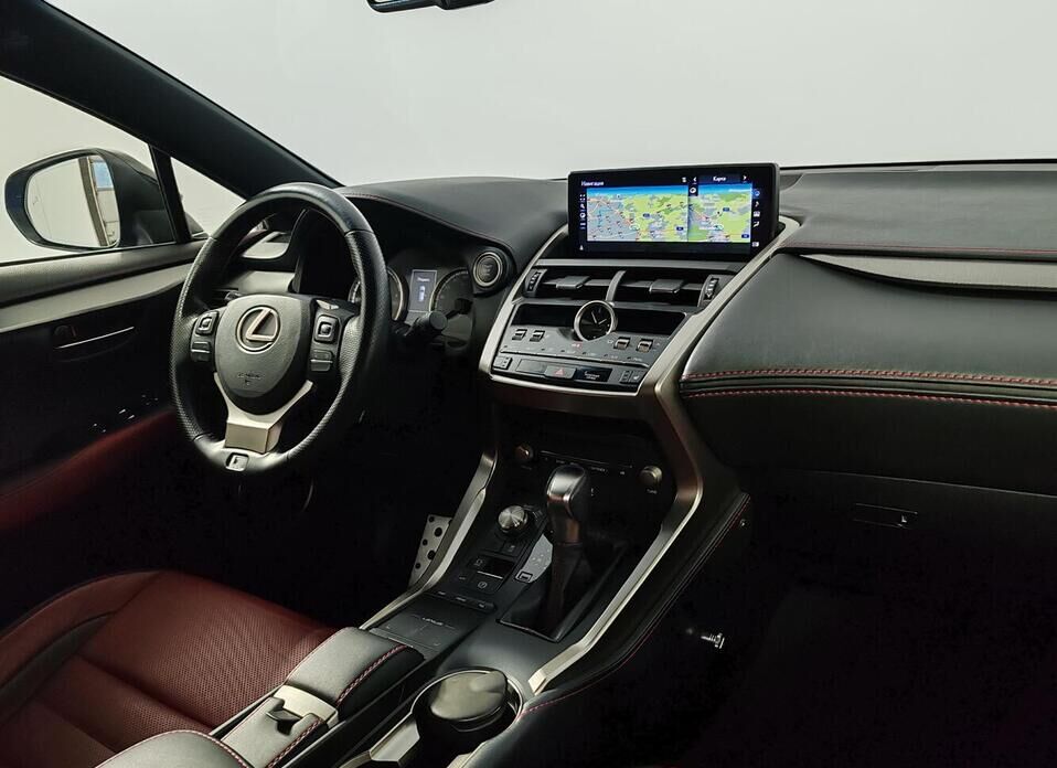 Lexus NX, I Рестайлинг 300 2.0 AT (238 л.с.) 4WD