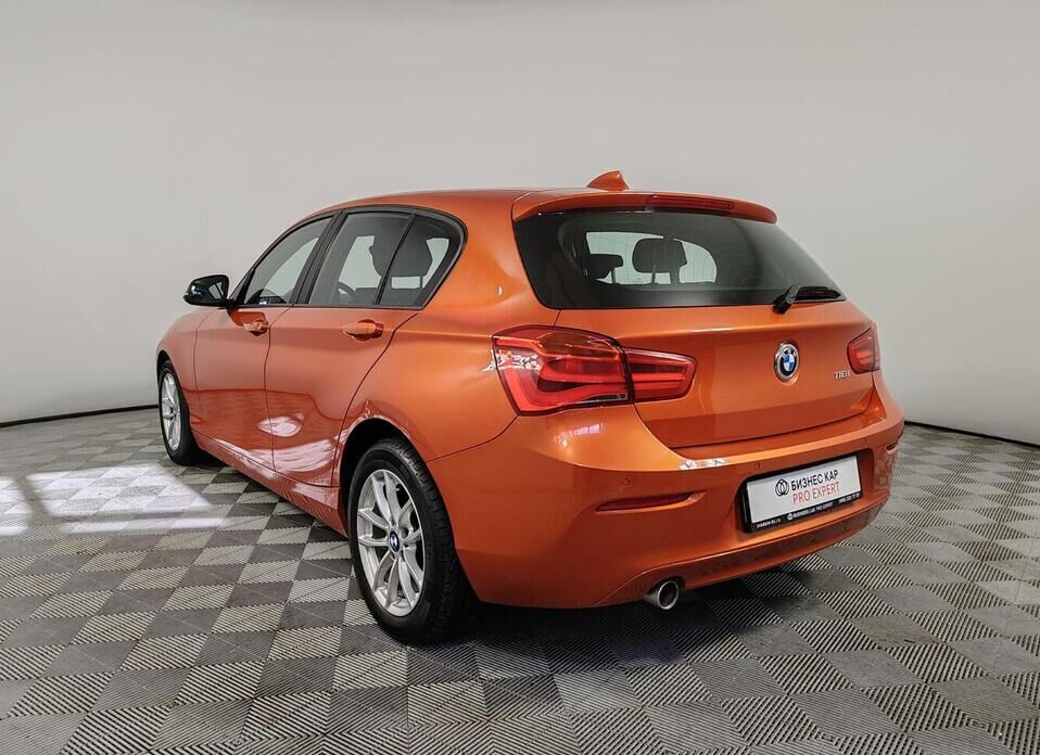 BMW 1 серии, II (F20/F21) Рестайлинг 118i 1.5 AT (136 л.с.)