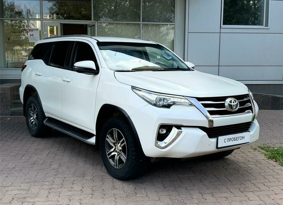 Toyota Fortuner 2.8d AT (177 л.с.) 4WD