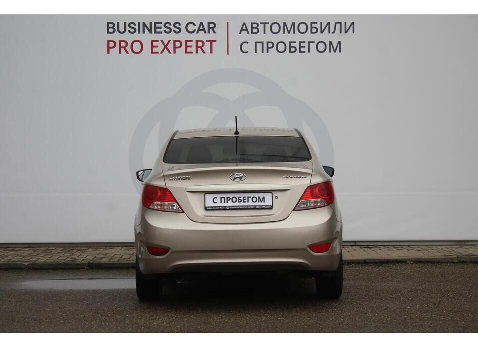 Hyundai Solaris, I 1.6 AT (123 л.с.)