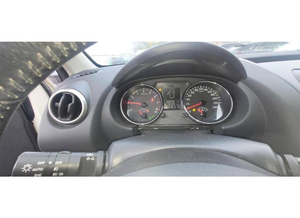 Nissan Qashqai, I Рестайлинг 2.0 CVT (141 л.с.)