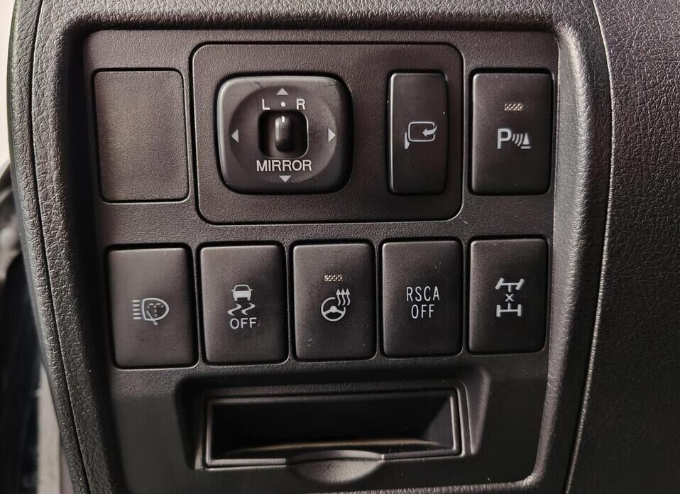 Toyota Land Cruiser, 200 Series Рестайлинг 1 4.5d AT (235 л.с.) 4WD