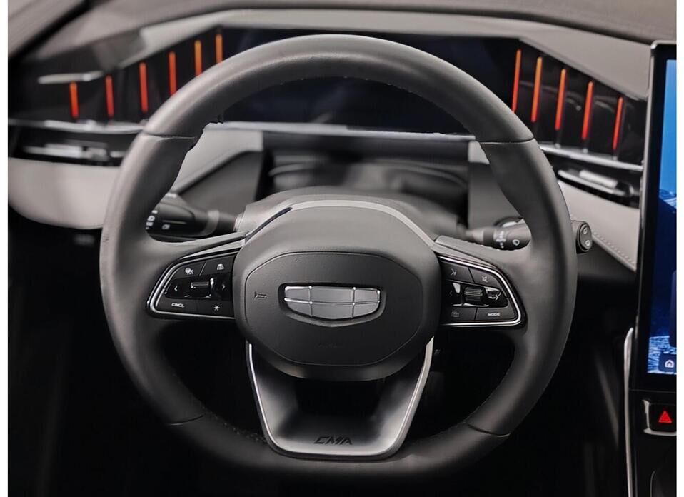 Geely Atlas 2.0 AT (200 л.с.) 4WD