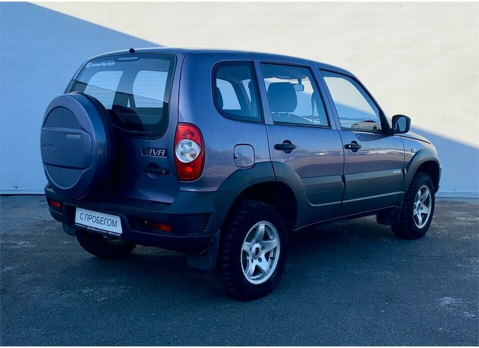 Chevrolet Niva 1.7 MT (80 л.с.) 4WD