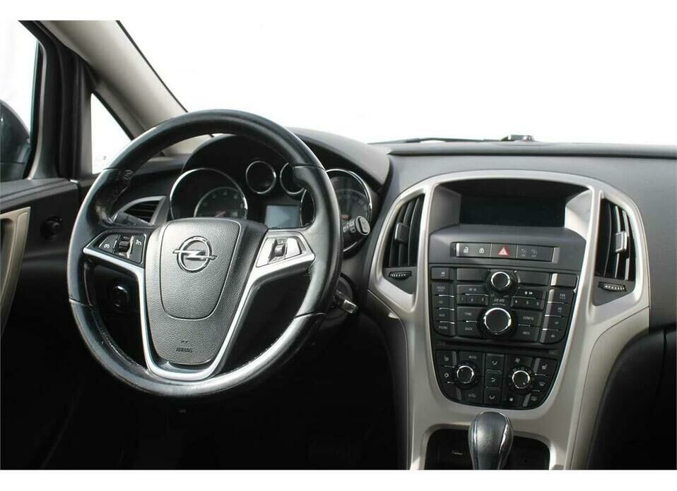 Opel Astra 1.4 AT (140 л.с.)