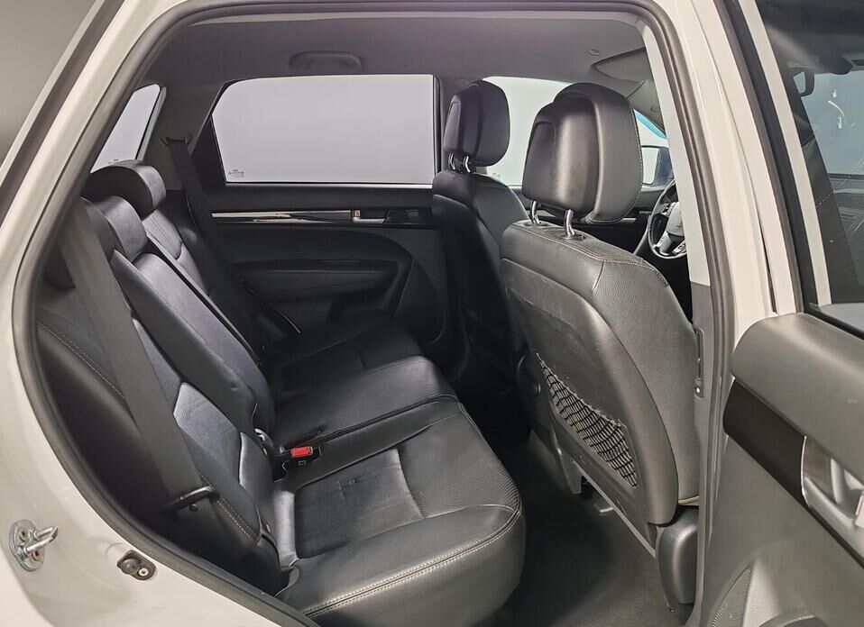 Kia Sorento, II 2.4 AT (175 л.с.) 4WD