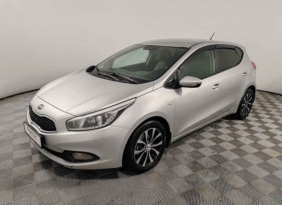 Kia Ceed, II 1.6 AT (129 л.с.)