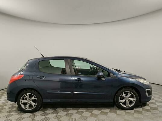Peugeot 308, 2011 г., 115 358 км