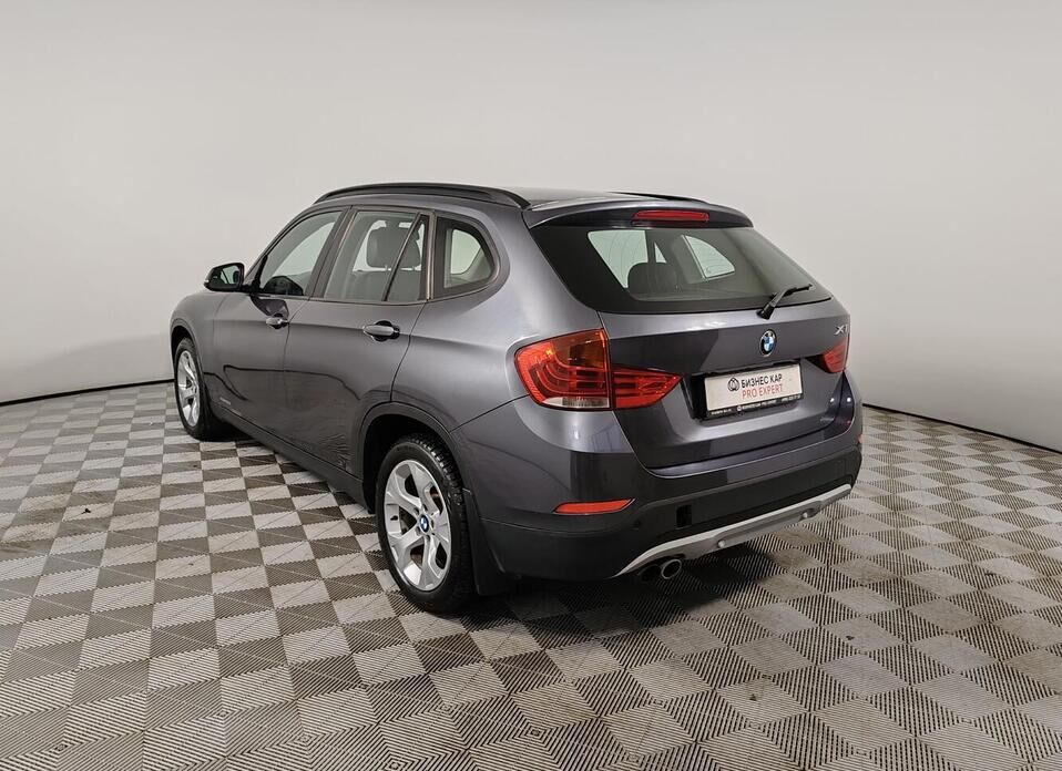 BMW X1, I (E84) Рестайлинг 20i 2.0 AT (184 л.с.) 4WD