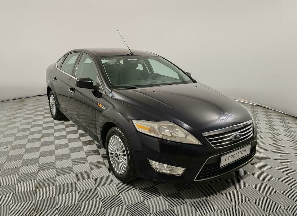 Ford Mondeo 2.0 MT (145 л.с.)