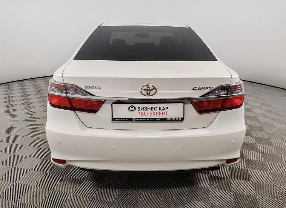 Toyota Camry, VII (XV50) Рестайлинг 2.5 AT (181 л.с.)