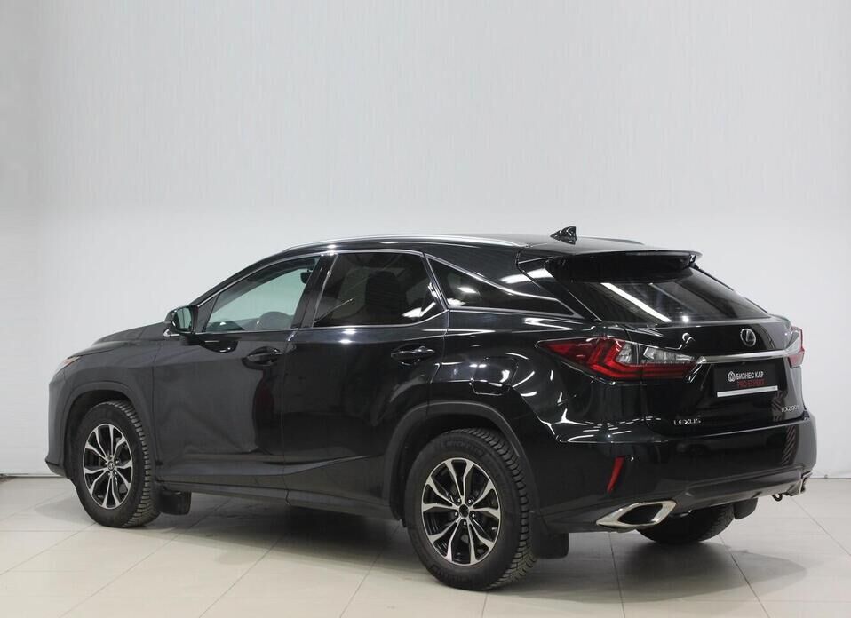 Lexus RX, IV 200t 2.0 AT (238 л.с.) 4WD