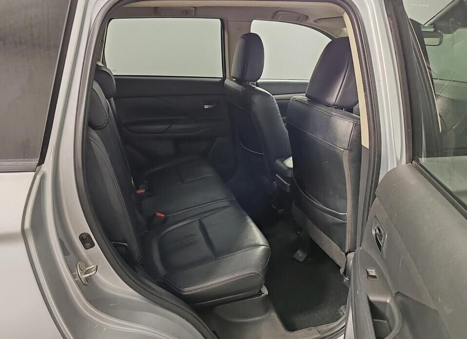 Mitsubishi Outlander, III 2.4 CVT (167 л.с.) 4WD
