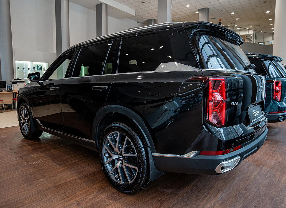 GAC GS8, II 2.0 AT (231 л.с.) 4WD