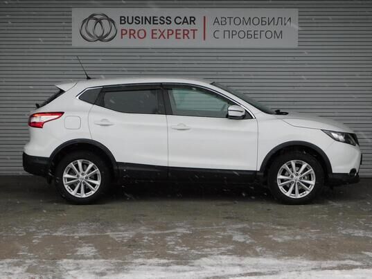 Nissan Qashqai, 2016 г., 195 654 км