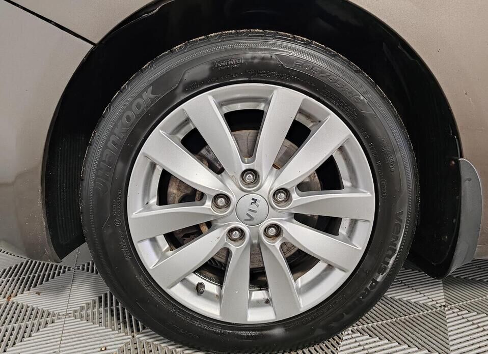 Kia Cerato 1.6 AT (130 л.с.)