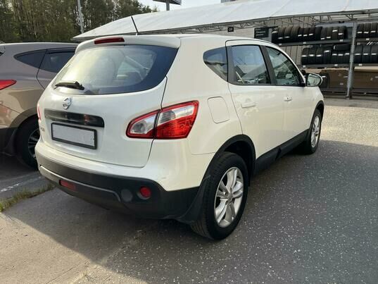 Nissan Qashqai, 2011 г., 139 463 км