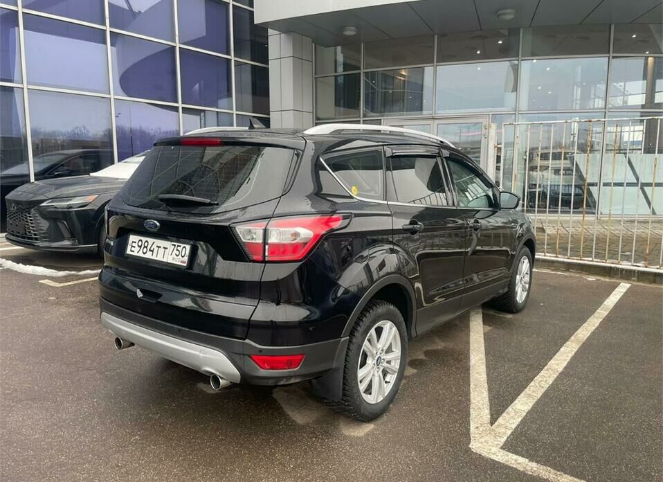 Ford Kuga 2.5 AT (150 л.с.)