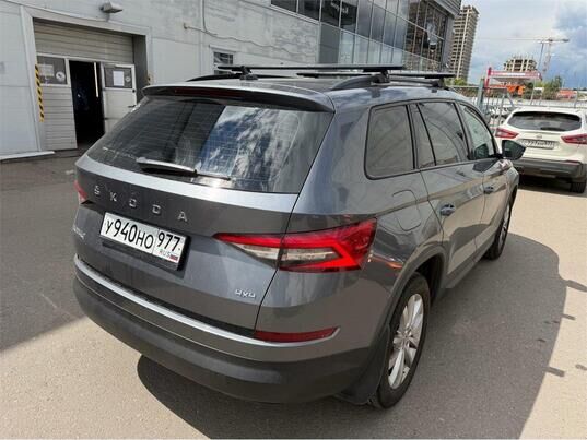 Skoda Karoq, 2020&nbsp;г., 194&nbsp;917&nbsp;км