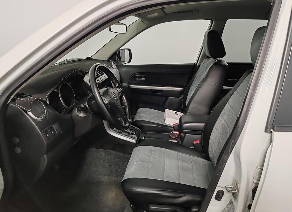 Suzuki Grand Vitara, III Рестайлинг 2 2.4 AT (169 л.с.) 4WD