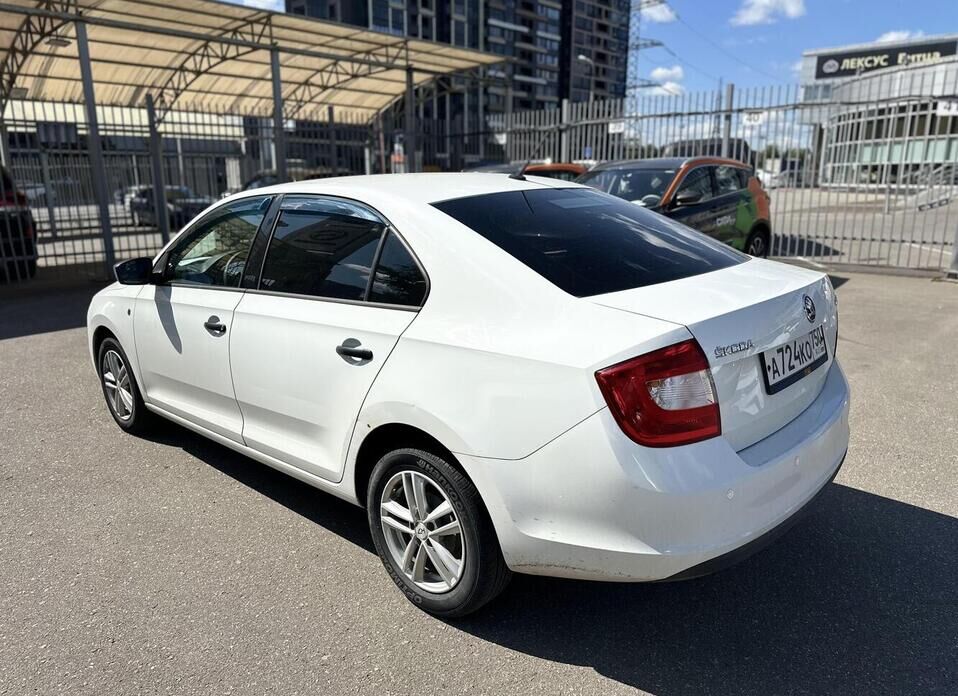 Skoda Rapid 1.6 MT (90 л.с.)