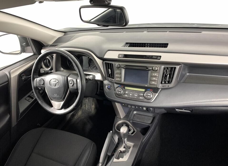 Toyota RAV4 2.2d AT (150 л.с.) 4WD