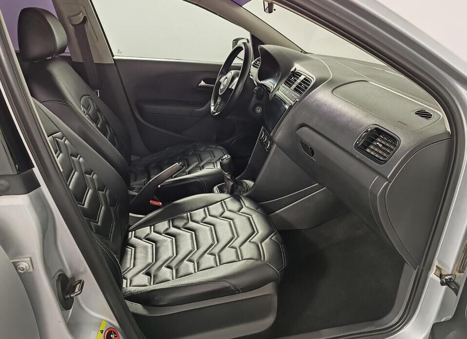 Volkswagen Polo, V 1.6 MT (105 л.с.)