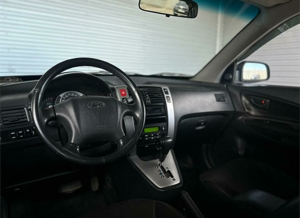 Hyundai Tucson 2.0 AT (140 л.с.) 4WD