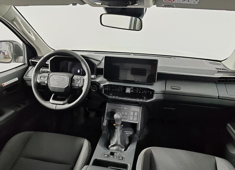 Toyota Hilux, IX 2.8d MT (204 л.с.) 4WD