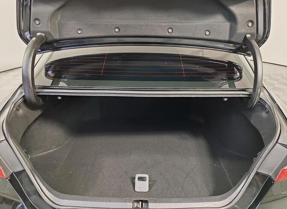 Toyota Camry, VIII (XV70) 2.5 AT (181 л.с.)