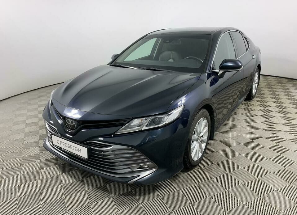 Toyota Camry 2.5 AT (181 л.с.)