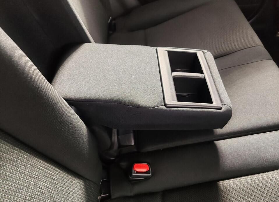 Toyota RAV4, IV (CA40) Рестайлинг 2.0 CVT (146 л.с.)