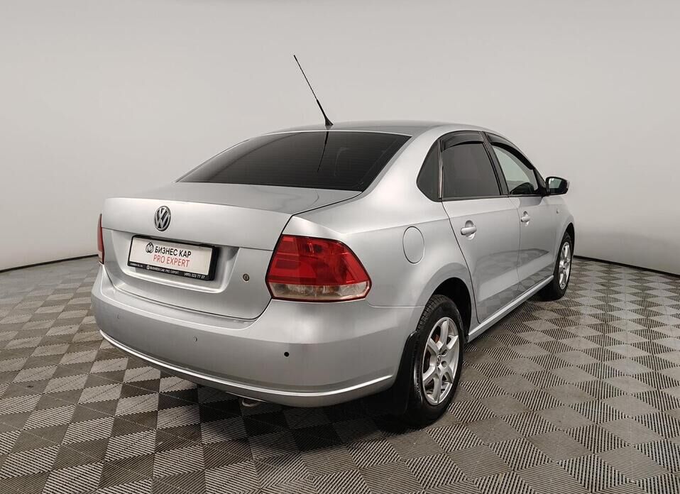 Volkswagen Polo, V 1.6 AT (105 л.с.)