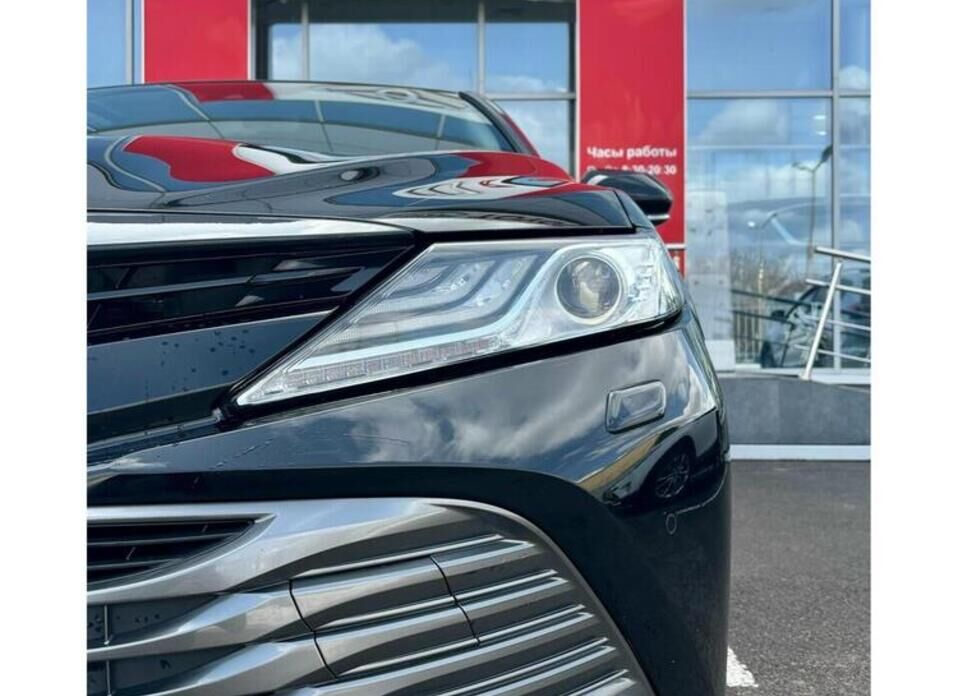 Toyota Camry, VIII (XV70) 2.5 AT (181 л.с.)