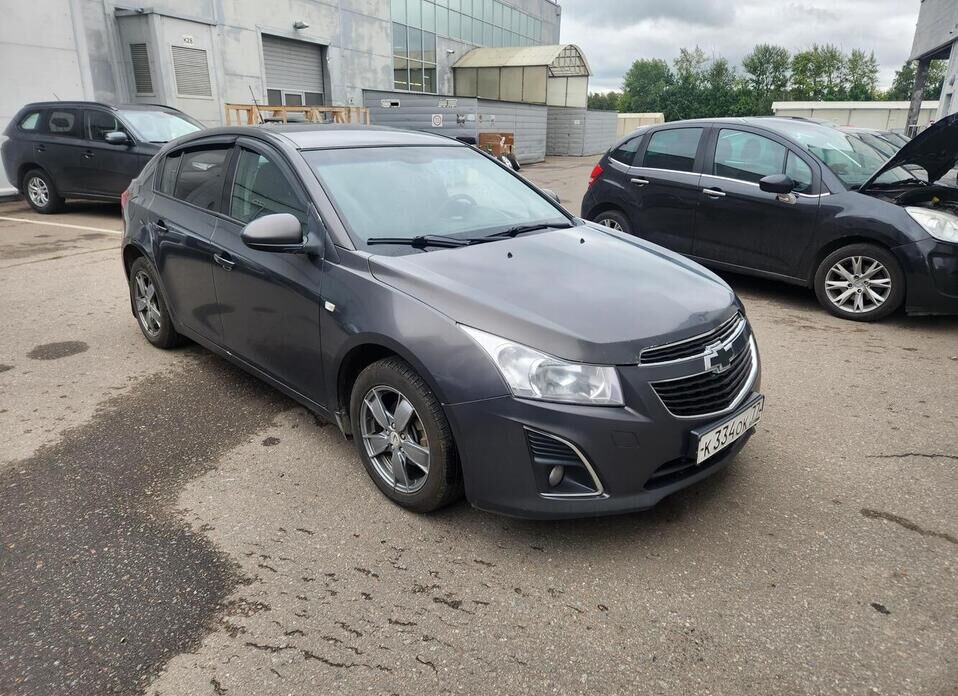 Chevrolet Cruze 1.6 MT (109 л.с.)