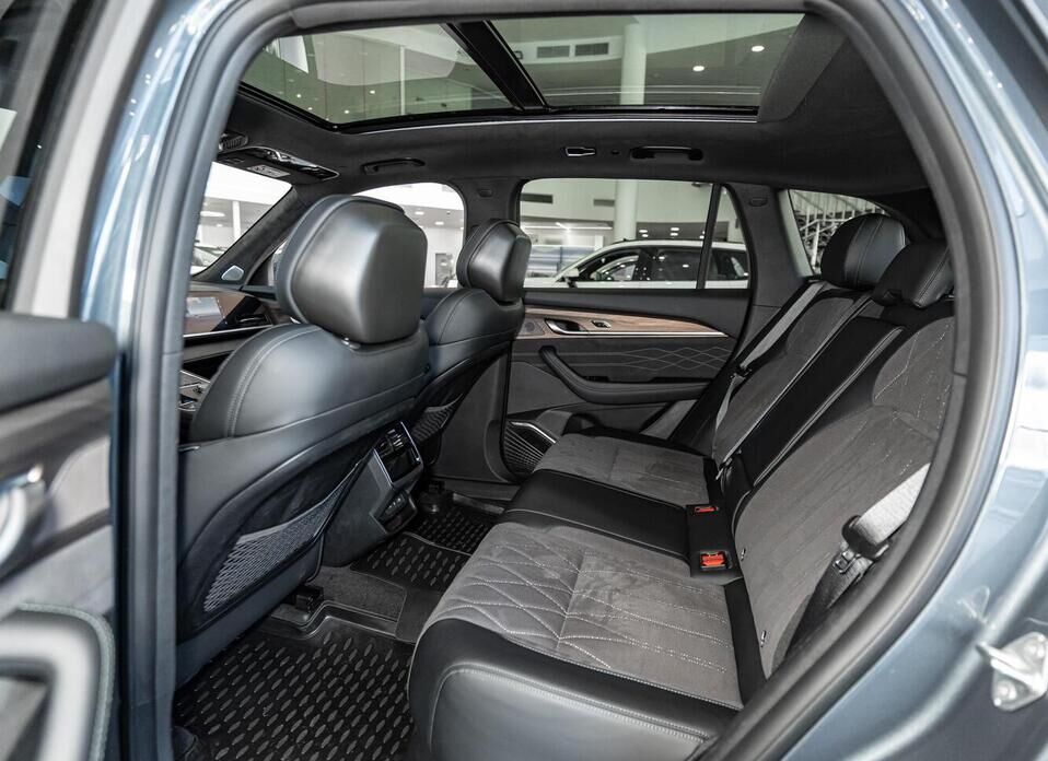 Geely Monjaro, I 2.0 AT (238 л.с.) 4WD