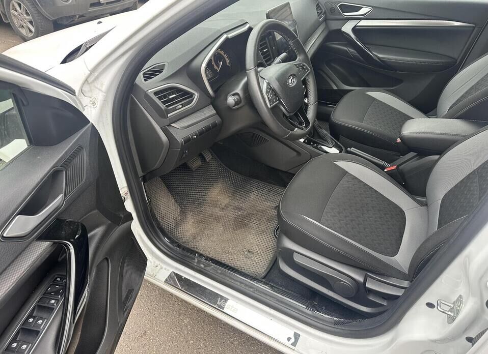 LADA (ВАЗ) Vesta, I Рестайлинг (NG) 1.8 CVT (122 л.с.)