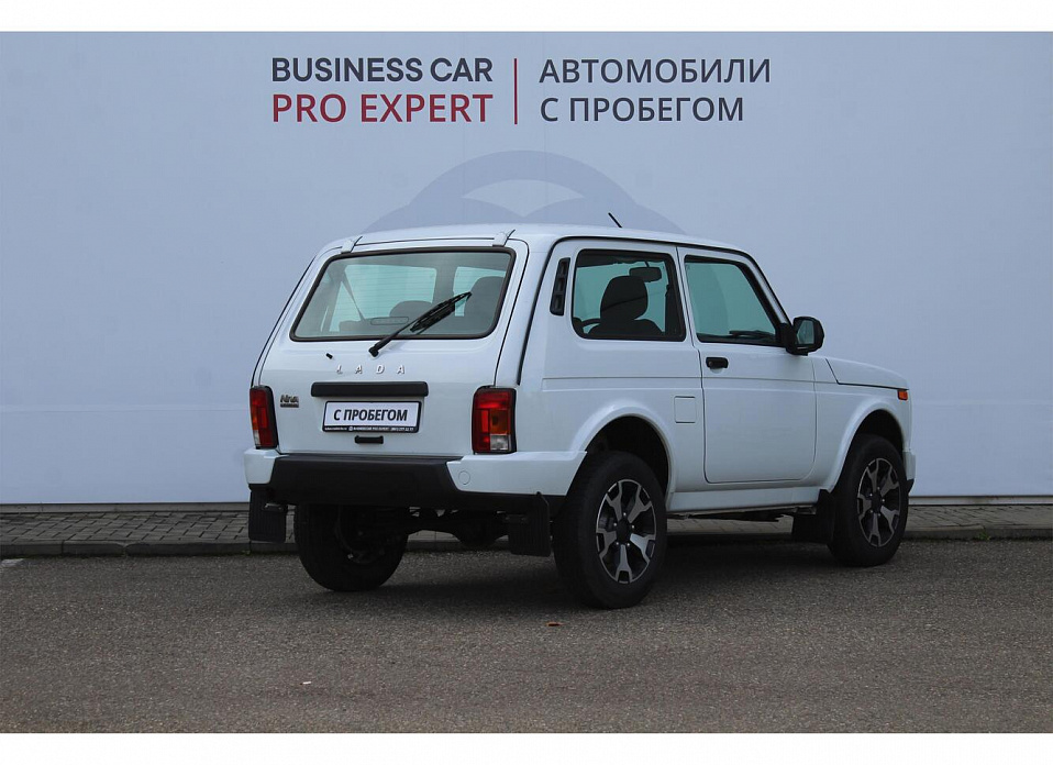 LADA (ВАЗ) Niva Legend 1.7 MT (83 л.с.) 4WD