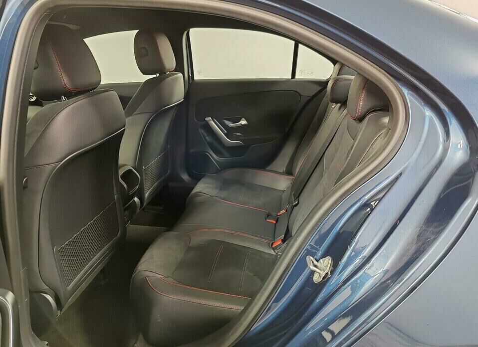 Mercedes-Benz A-Класс 200 1.3 AMT (150 л.с.)