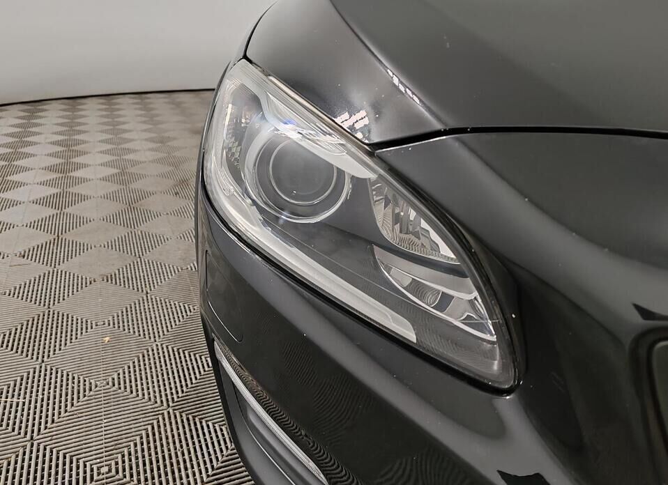 Volvo S60 Cross Country 2.0 AT (245 л.с.) 4WD