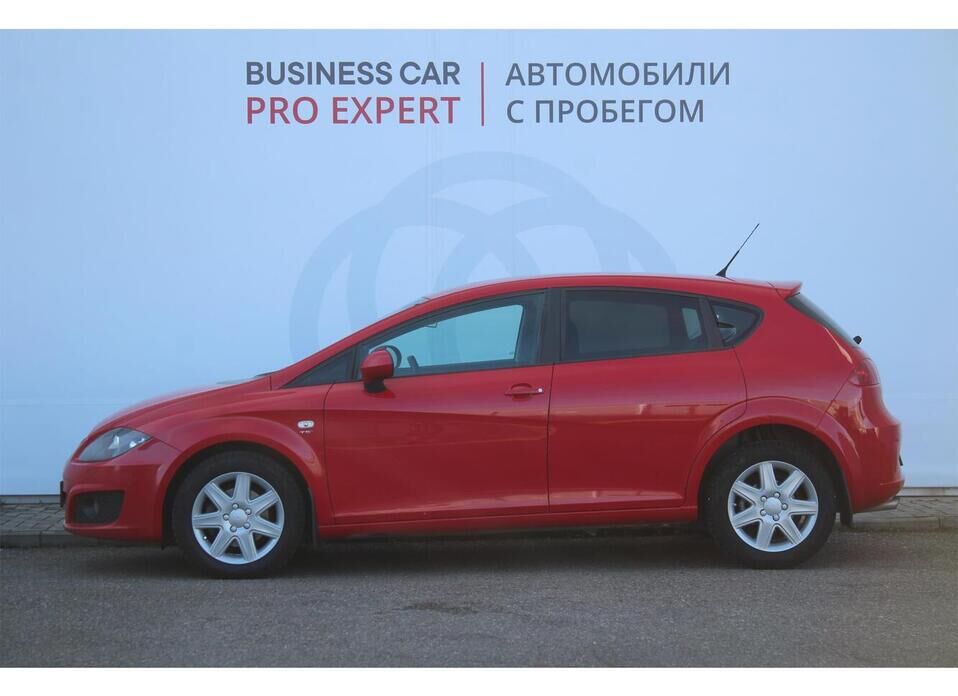 SEAT Leon, II Рестайлинг 2.0d AMT (140 л.с.)
