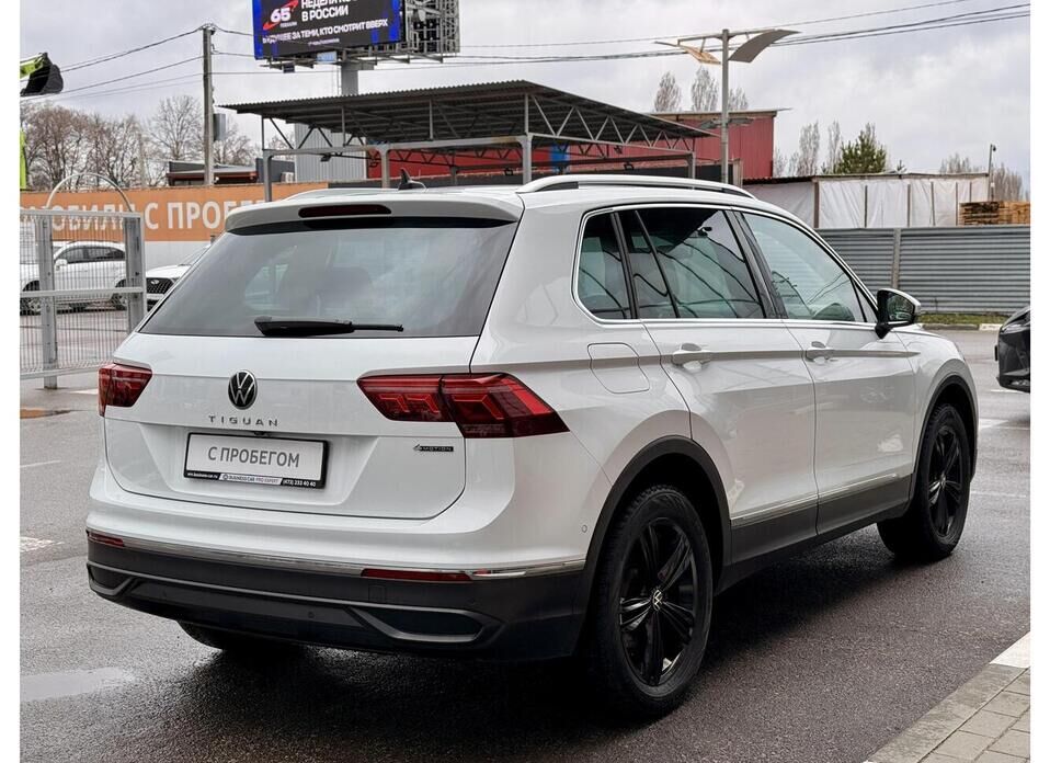 Volkswagen Tiguan, II Рестайлинг 2.0 AMT (180 л.с.) 4WD