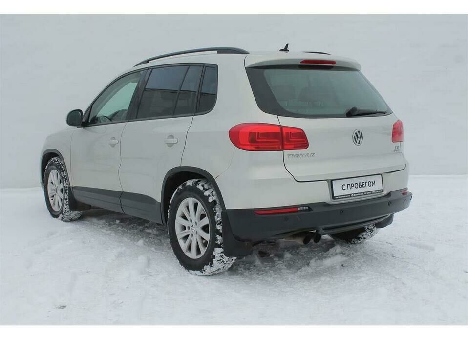 Volkswagen Tiguan 1.4 AMT (150 л.с.)