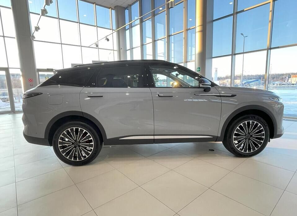 EXEED RX 2.0 AT (249 л.с.) 4WD