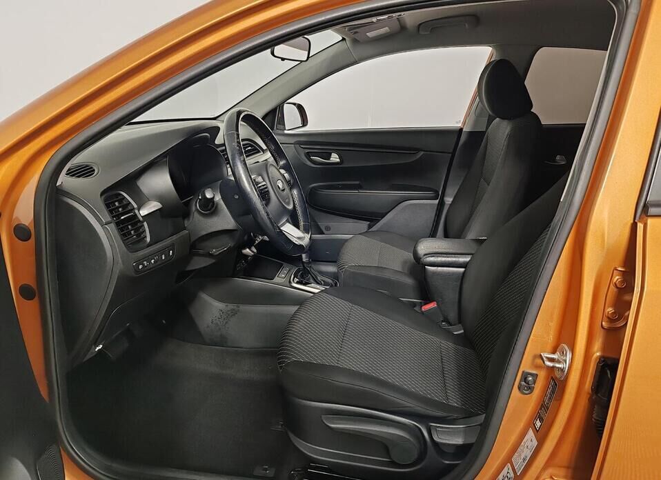 Kia Rio, IV 1.6 AT (123 л.с.)